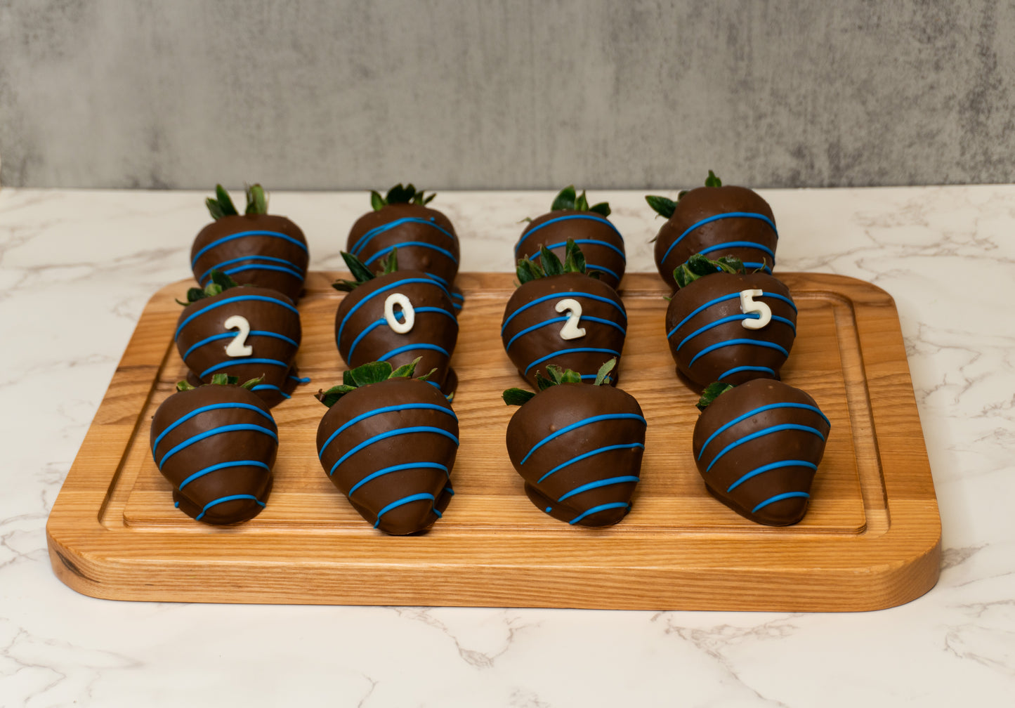 Graduation Dipped Berries
